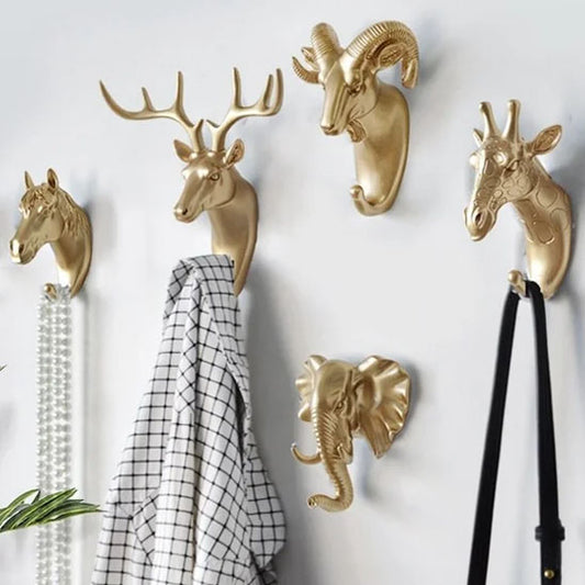 Porte manteau mural : Décoration originale avec des crochets en forme d'animaux